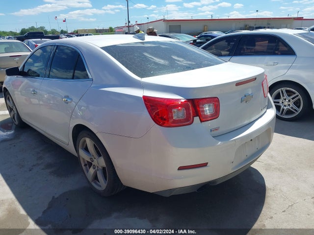 Chevrolet Malibu 2lz 2015 1G11G5SXXFF143365 Image 3