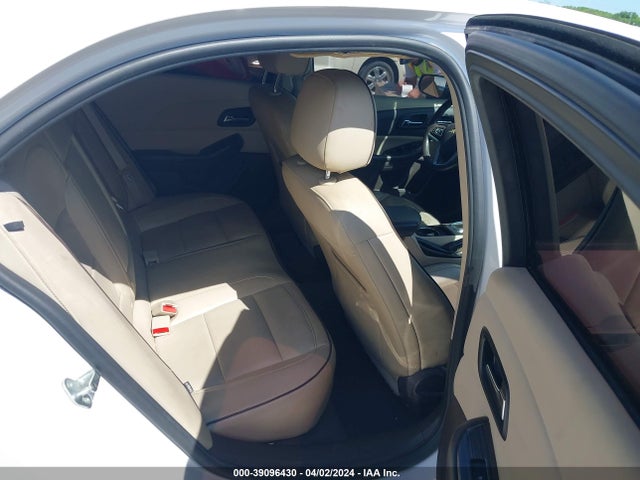 Chevrolet Malibu 2lz 2015 1G11G5SXXFF143365 Image 8