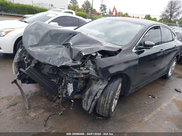 Chrysler 200 Limited 2015 1C3CCCAB7FN658081 Image 2