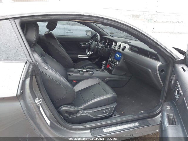 Ford Mustang Ecoboost Premium Fastback 2021 1FA6P8TH6M5114072 Image 5