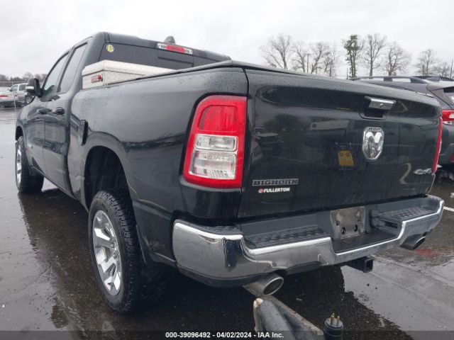 2019 RAM 1500 1C6SRFBT6KN914405 Photo 2