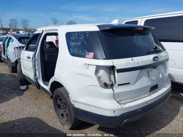 Ford Utility Police Interceptor 2017 1FM5K8AR4HGB40739 Image 3