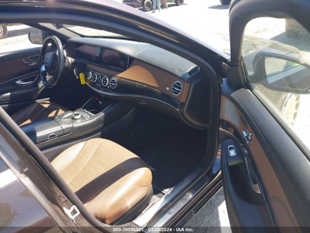 WDDUG8CB2EA008665 Mercedes-Benz S 550