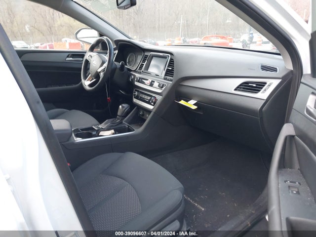 Hyundai SONATA SEL 2018 5NPE34AF2JH640643 Image 5