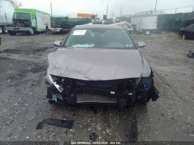 KMHLM4AG8PU451034 Hyundai ELANTRA SEL