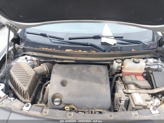 Chevrolet Traverse Ls 2018 1GNERFKW3JJ126713 Image 10