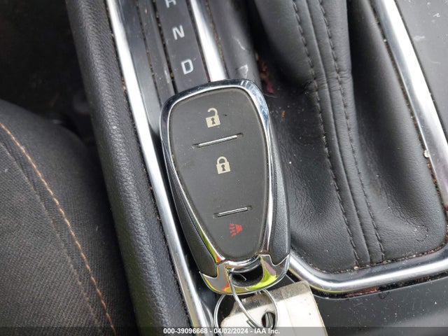 Chevrolet Traverse Ls 2018 1GNERFKW3JJ126713 Image 11