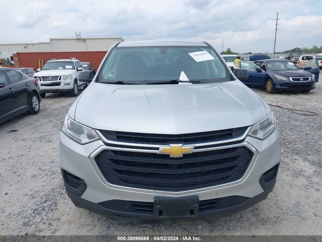 Chevrolet Traverse Ls 2018 1GNERFKW3JJ126713 Image 12