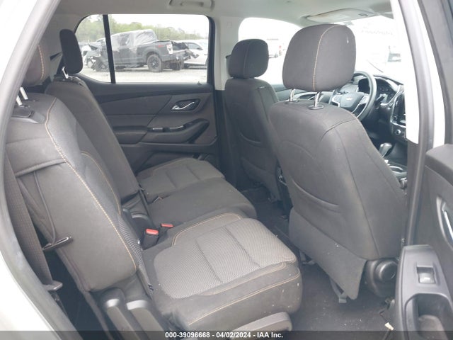 Chevrolet Traverse Ls 2018 1GNERFKW3JJ126713 Image 8