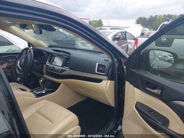 Toyota Highlander Xle 2018 5TDKZRFH7JS534546 Image 5