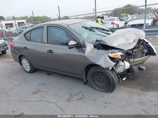 Nissan Versa 1.6 S+ 2016 3N1CN7AP7GL888832 главное изображение