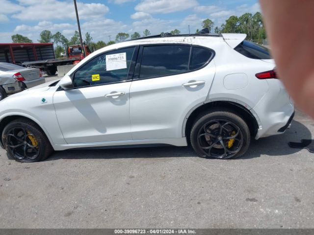 ZASFAKEV5J7C14554 Alfa Romeo Stelvio Quadrifoglio Awd