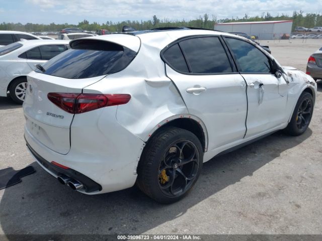 ZASFAKEV5J7C14554 Alfa Romeo Stelvio Quadrifoglio Awd