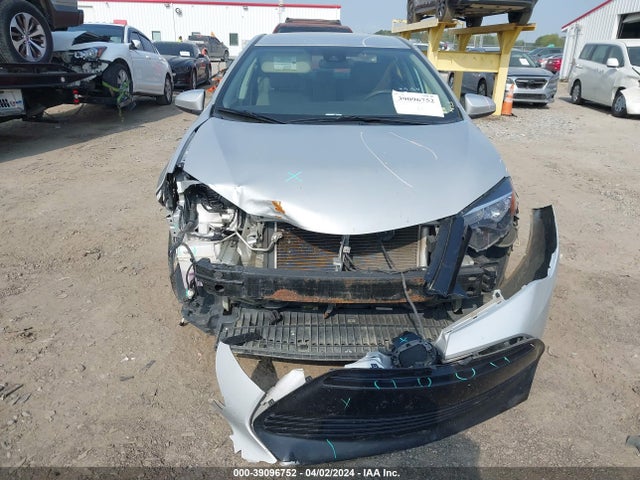 Toyota COROLLA LE 2017 5YFBURHE1HP571886 Image 12