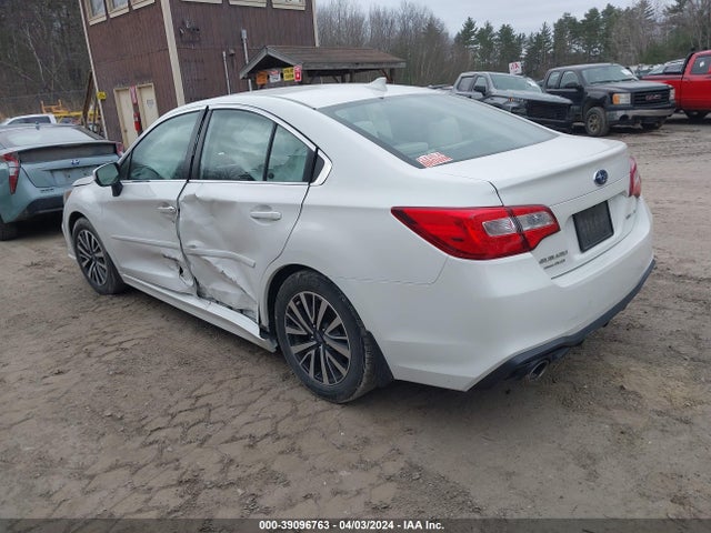 Subaru Legacy 2.5i Premium 2019 4S3BNAF66K3019570 Image 3