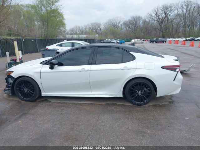 4T1KZ1AK0NU060618 Toyota Camry Xse V6