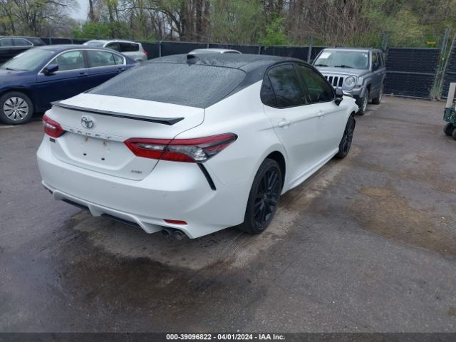 4T1KZ1AK0NU060618 Toyota Camry Xse V6