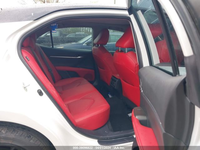 4T1KZ1AK0NU060618 Toyota Camry Xse V6