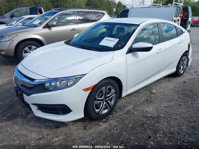 Honda Civic Lx 2018 2HGFC2F57JH593046 Image 2