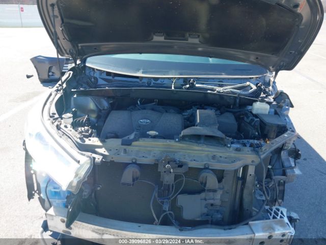 5TDJZRFH0HS378646 Toyota Highlander Xle