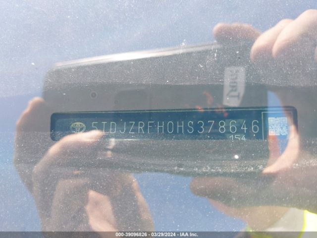5TDJZRFH0HS378646 Toyota Highlander Xle