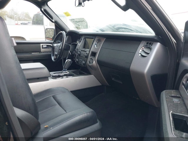 Ford Expedition Limited 2017 1FMJU1KT4HEA80547 Image 5