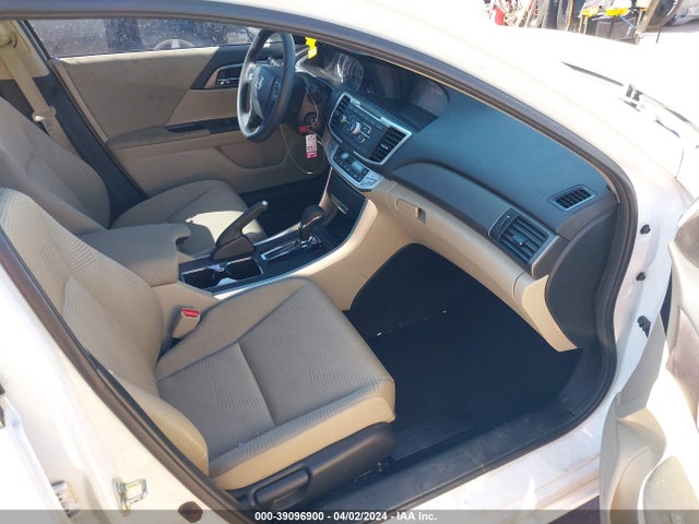 Honda ACCORD LX 2014 1HGCR2F38EA117747 Image 5