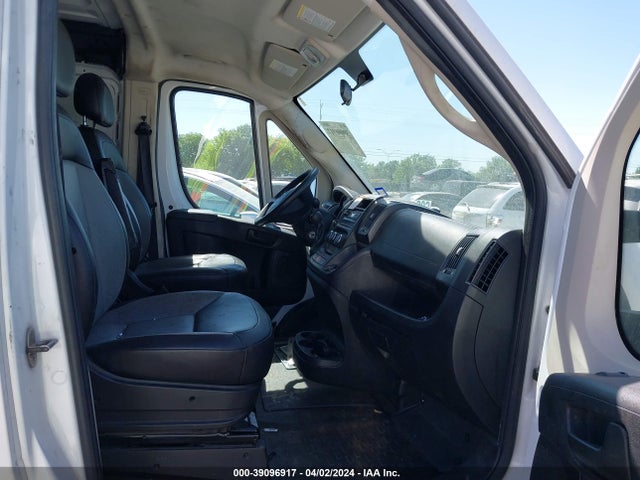 3C6TRVAG7HE552651 RAM Promaster 1500 Low Roof 136 Wb