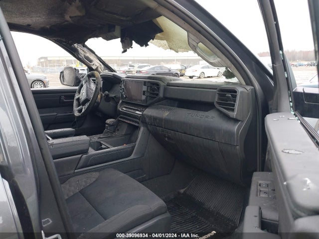 Toyota Tundra Sr 2023 5TFKB5DB1PX070314 Image 5