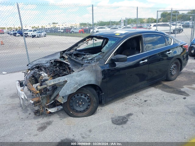 Nissan Altima 2.5 S 2015 1N4AL3AP5FN322787 Image 2
