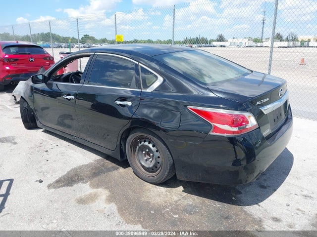 Nissan Altima 2.5 S 2015 1N4AL3AP5FN322787 Image 3