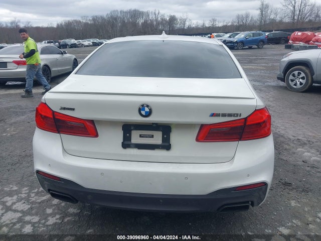 BMW M550i Xdrive 2018 WBAJB9C51JB049656 Image 16