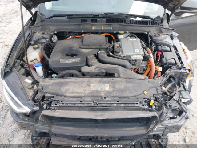 3FA6P0SU2HR379476 Ford Fusion Energi Titanium