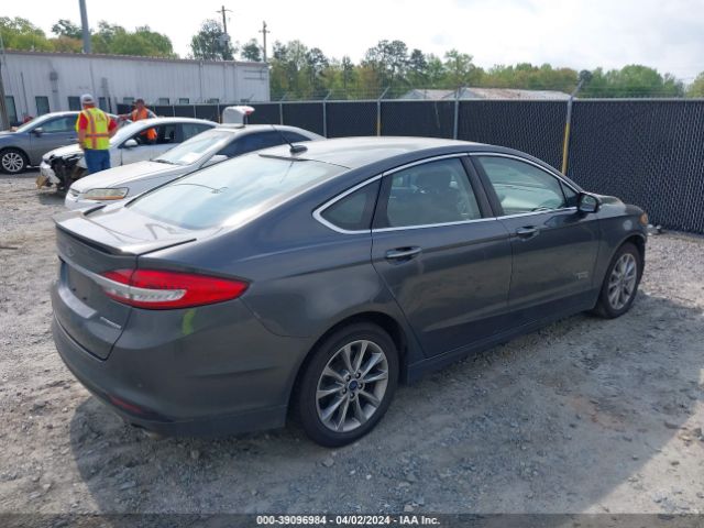 3FA6P0SU2HR379476 Ford Fusion Energi Titanium