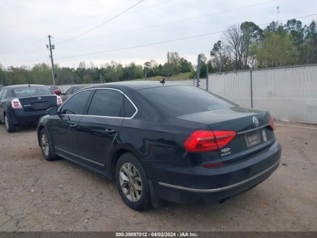 1VWAS7A30GC052122 Volkswagen Passat 1.8t S