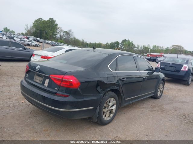 1VWAS7A30GC052122 Volkswagen Passat 1.8t S