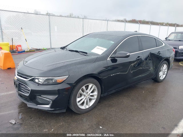 Chevrolet MALIBU LT 2018 1G1ZD5ST1JF244909 Image 2