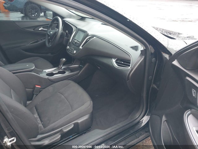 Chevrolet MALIBU LT 2018 1G1ZD5ST1JF244909 Image 5
