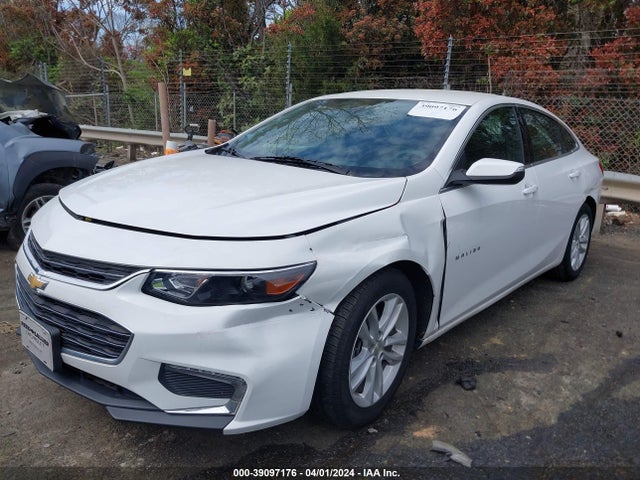 Chevrolet MALIBU LT 2018 1G1ZD5ST8JF198401 Image 2