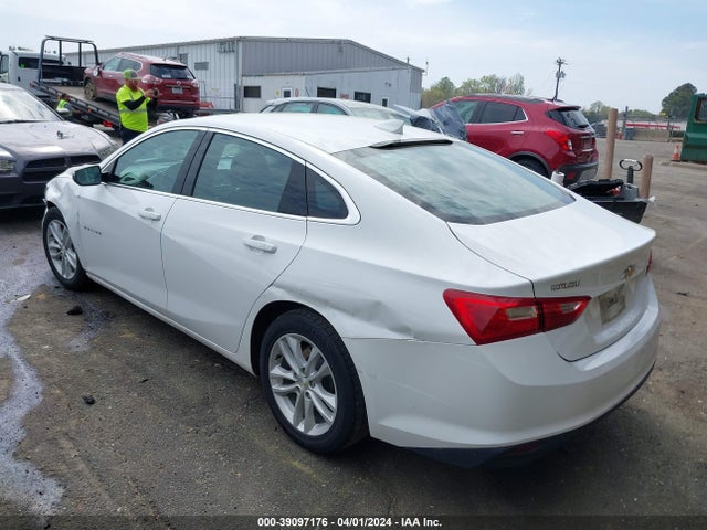 Chevrolet MALIBU LT 2018 1G1ZD5ST8JF198401 Image 3