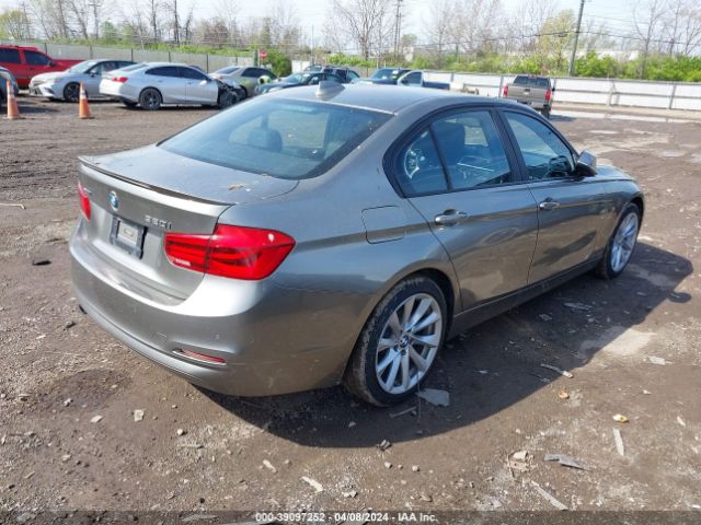 WBA8A3C55GK551240 BMW 320 XI
