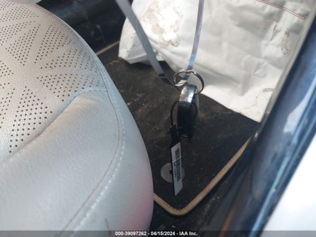 W04WT3N54GG100881 Buick Cascada Premium