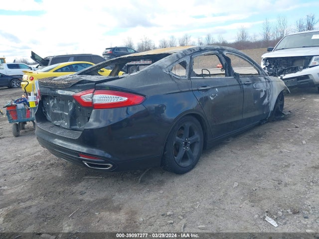 Ford Fusion Titanium 2015 3FA6P0K96FR148895 Image 4