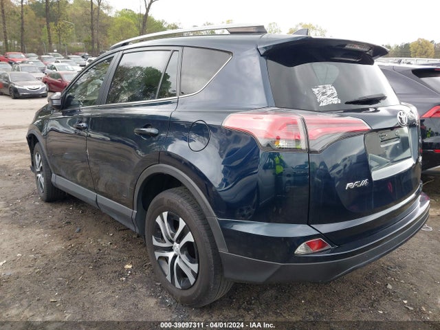 Toyota RAV4 LE 2018 JTMZFREV6JJ746012 Image 3