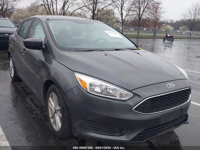 Ford FOCUS SE 2018 1FADP3F21JL206926 Image 1