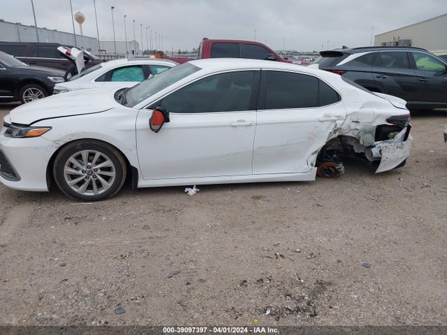 Toyota CAMRY LE 2023 4T1C11AK8PU131126 Image 15