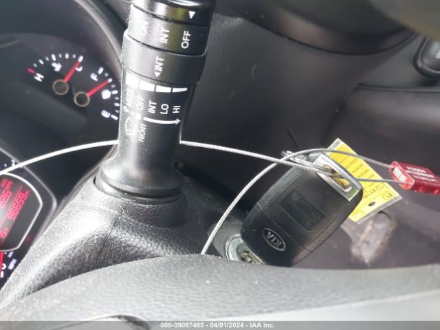 KNDJP3A54H7498539 KIA SOUL +