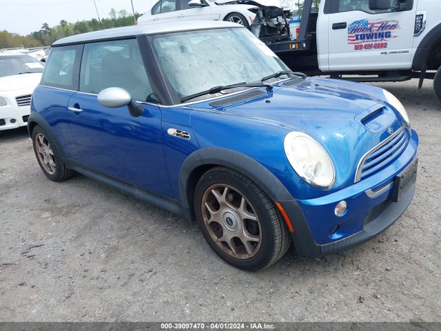 2006 MINI COOPER S WMWRE33546TJ40946 Photo 0