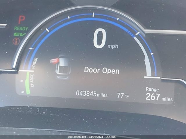 JHMZC5F38JC020914 Honda Clarity Plug-in Hybrid Touring