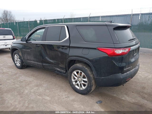 Chevrolet Traverse Ls 2018 1GNEVFKWXJJ286261 Image 3